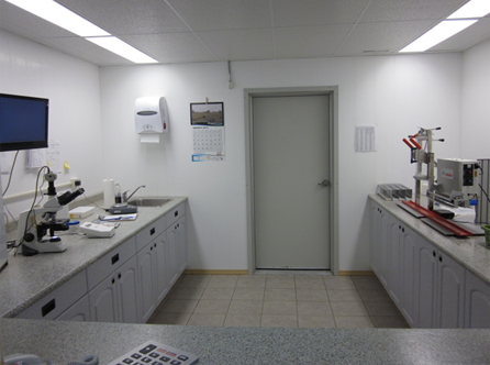 laboratorio-de-procesado-de-semen-para-dosis-Razas-Porcinas